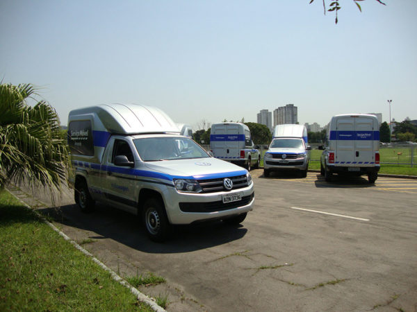 Furgão com Portas Folha Dupla – 2016 Volkswagen Amarok Capotas, Furgões e Tampões para Volkswagen Amarok