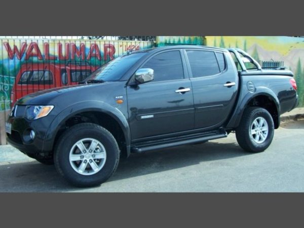 Tampão Marítimo para Mitsubishi L200 Capotas, Furgões e Tampões para Mitsubishi L200